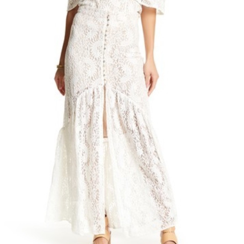 Anama White Button Front Lace Skirt